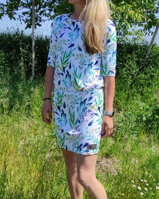 Dámské šaty Iveta  Milky  - akvarelové lístky des. 1118 | XS, S, M, L, XL